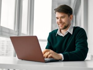 Computer Technology: A Revolution in Digital Innovation