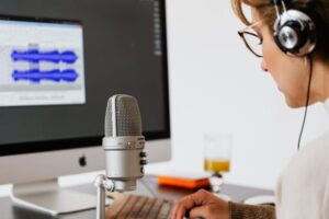 Best Transcription Software in the UK for Meetings and Audio