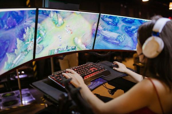 mechanical vs membrane keyboard for gaming